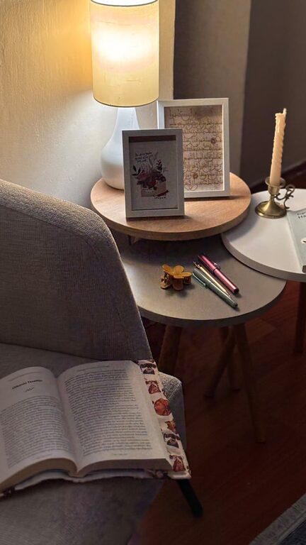 How to Create a Cozy Reading Nook in Any Space